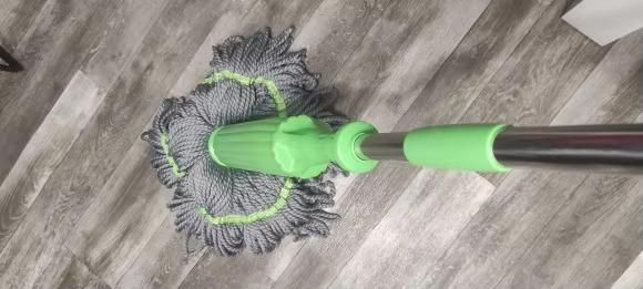 AquaSpin Self-Twisting Rotating Mop